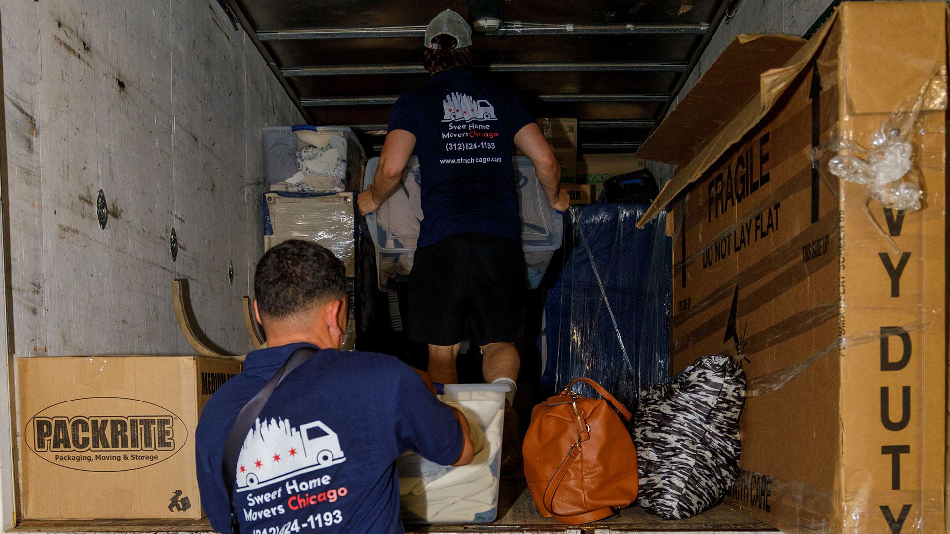 Decluttering Before Moving: 5 Reasons to Declutter Your Home